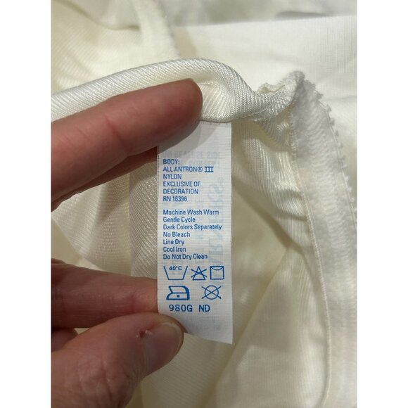 Warners Vintage Ivory Long Half Slip Skirt With Lace Hem Style 5530 Sz Small - Picture 7 of 8